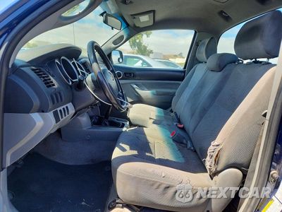 Zdjęcie 7 z 13 samochodu: 2006 TOYOTA TACOMA BASE VIN:5TENX22NX6Z220759 - miniatura