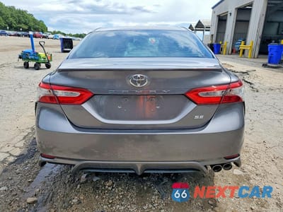 Zdjęcie 6 z 12 samochodu: 2018 TOYOTA CAMRY SE VIN:4T1B11HK7JU138187 - miniatura