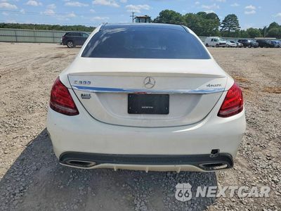 Zdjęcie 6 z 12 samochodu: 2016 MERCEDES-BENZ C 300 4MATIC VIN:55SWF4KB4GU119310 - miniatura