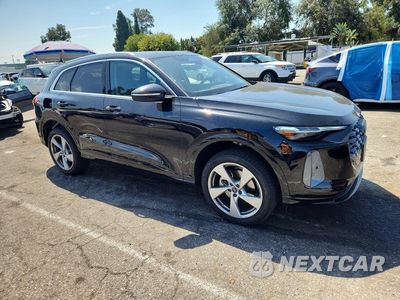 Czwarte zdjęcie samochodu z boku: 2025 AUDI Q5 PREMIUM PLUS VIN:WA12AAGU4S2089948 - miniatura