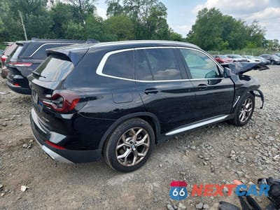 Trzecie zdjęcie samochodu z tyłu: 2022 BMW X3 XDRIVE30I VIN:5UX53DP06N9J01815 - miniatura