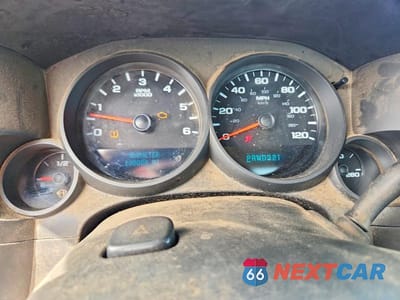 Zdjęcie 9 z 12 samochodu: 2008 CHEVROLET SILVERADO C1500 VIN:1GCEC14C68Z235033 - miniatura