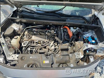 Zdjęcie 12 z 13 samochodu: 2020 TOYOTA RAV4 XSE VIN:JTMEWRFV2LJ040929 - miniatura
