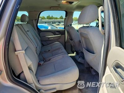 Zdjęcie 11 z 14 samochodu: 2008 CHEVROLET TAHOE K1500 VIN:1GNFK13058J203744 - miniatura