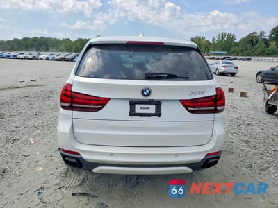 Zdjęcie 6 z 13 samochodu: 2015 BMW X5 XDRIVE50I VIN:5UXKR6C50F0J77583 - miniatura
