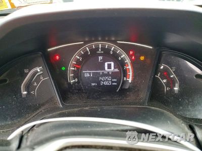 Zdjęcie 9 z 13 samochodu: 2018 HONDA CIVIC LX VIN:2HGFC2F57JH523627 - miniatura