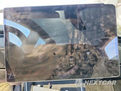 Zdjęcie 9 z 12 samochodu: 2026 TESLA MODEL Y VIN:7SAYGDEE4TF529373 - miniatura