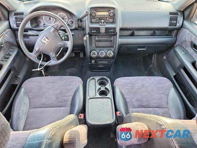 Zdjęcie 8 z 13 samochodu: 2002 HONDA CR-V LX VIN:JHLRD78472C021881 - miniatura