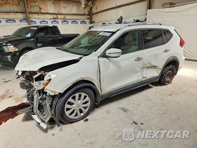 2017 NISSAN ROGUE S 5N1AT2MT1HC840435 - główne zdjęcie licytacji z USA - miniatura