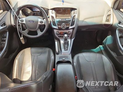 Zdjęcie 8 z 12 samochodu: 2014 FORD FOCUS TITANIUM VIN:1FADP3N26EL176832 - miniatura