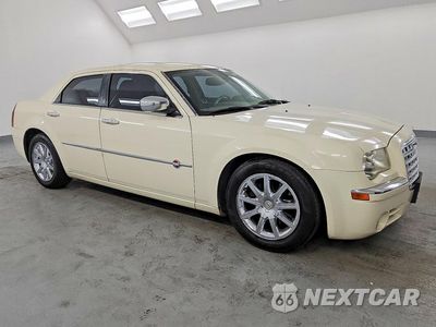 Czwarte zdjęcie samochodu z boku: 2007 CHRYSLER 300C VIN:2C3LA63H17H830124 - miniatura
