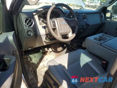 Zdjęcie 8 z 13 samochodu: 2012 FORD F250 SUPER DUTY VIN:1FT7X2A66CEB73151 - miniatura