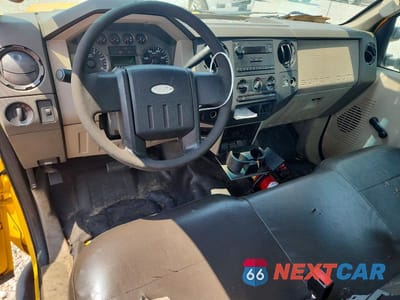 Zdjęcie 8 z 12 samochodu: 2009 FORD F350 SUPER DUTY VIN:1FTWF30R69EA30175 - miniatura