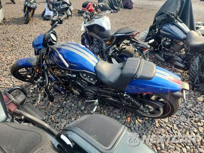 Trzecie zdjęcie samochodu z tyłu: 2015 HARLEY-DAVIDSON VRSCDX NIGHT ROD SPECIAL VIN:1HD1HHH11FC806265 - miniatura