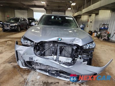 Piąte zdjęcie samochodu w środku: 2026 BMW X5 XDRIVE40I VIN:5UX23EU04T9274386 - miniatura