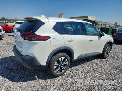 Trzecie zdjęcie samochodu z tyłu: 2021 NISSAN ROGUE SV VIN:5N1AT3BA3MC733310 - miniatura