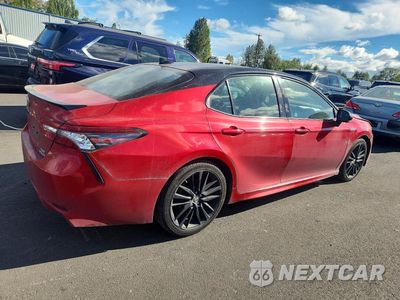 Trzecie zdjęcie samochodu z tyłu: 2021 TOYOTA CAMRY XSE VIN:4T1K31AK1MU020919 - miniatura