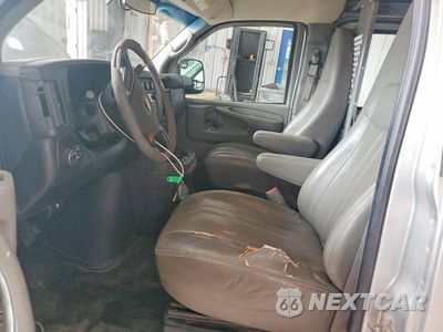 Zdjęcie 7 z 14 samochodu: 2014 CHEVROLET EXPRESS G2500 VIN:1GCWGFCG0E1124966 - miniatura