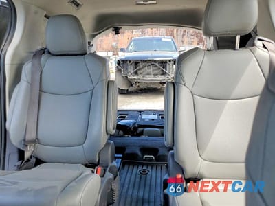 Zdjęcie 10 z 14 samochodu: 2023 TOYOTA SIENNA XLE VIN:5TDYSKFCXPS078447 - miniatura