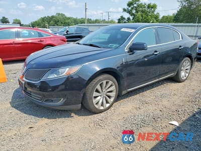 2016 LINCOLN MKS 1LNHL9EK9GG603194 - główne zdjęcie licytacji z USA - miniatura