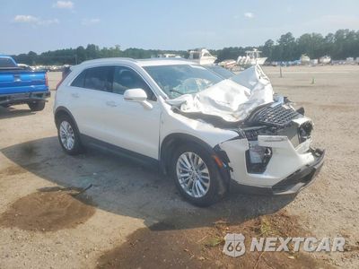 Czwarte zdjęcie samochodu z boku: 2024 CADILLAC XT4 LUXURY VIN:1GYFZBR43RF221758 - miniatura