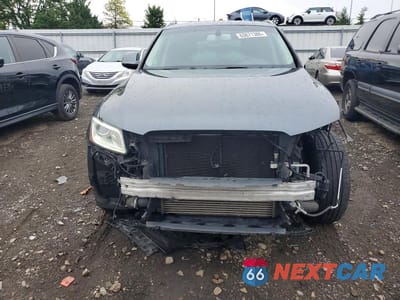Piąte zdjęcie samochodu w środku: 2017 AUDI Q5 PREMIUM PLUS VIN:WA1L2AFP2HA015634 - miniatura