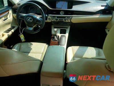 Zdjęcie 8 z 12 samochodu: 2016 LEXUS ES 350 VIN:58ABK1GG5GU024474 - miniatura