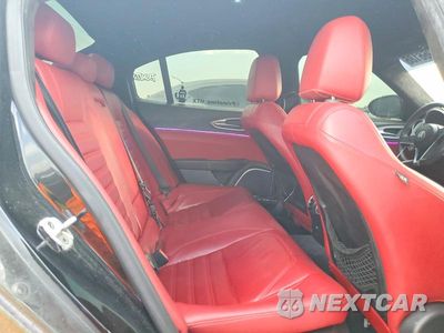 Zdjęcie 10 z 12 samochodu: 2018 ALFA ROMEO GIULIA TI VIN:ZARFAECN7J7566988 - miniatura