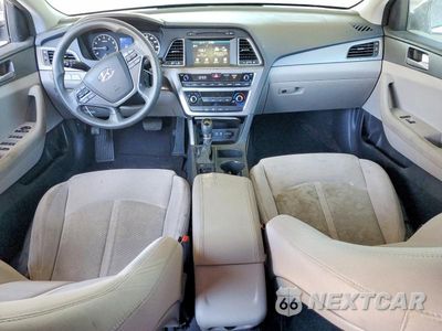 Zdjęcie 8 z 12 samochodu: 2016 HYUNDAI SONATA SE VIN:5NPE24AF5GH360579 - miniatura
