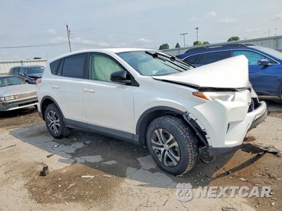 Czwarte zdjęcie samochodu z boku: 2017 TOYOTA RAV4 LE VIN:JTMZFREV2HJ719108 - miniatura