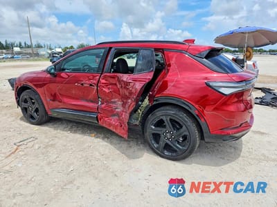 Drugie zdjęcie samochodu z przodu: 2025 CHEVROLET EQUINOX RS VIN:3GN7DSRR0SS141640 - miniatura