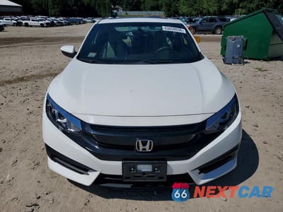 Piąte zdjęcie samochodu w środku: 2018 HONDA CIVIC LX VIN:2HGFC4B08JH308554 - miniatura