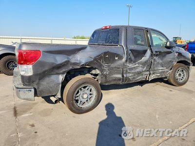 Trzecie zdjęcie samochodu z tyłu: 2013 TOYOTA TUNDRA DOUBLE CAB SR5 VIN:5TFUW5F19DX279023 - miniatura