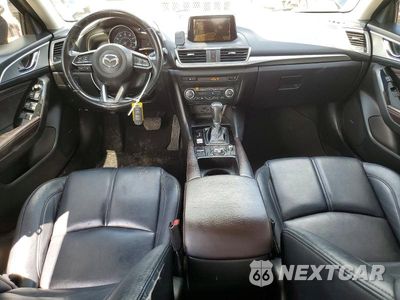 Zdjęcie 8 z 12 samochodu: 2018 MAZDA 3 TOURING VIN:3MZBN1V33JM187345 - miniatura