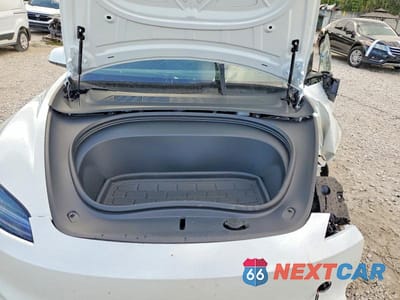 Zdjęcie 11 z 13 samochodu: 2026 TESLA MODEL 3 VIN:5YJ3E1EA8TF185653 - miniatura