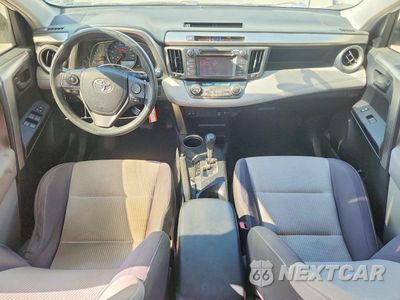 Zdjęcie 8 z 12 samochodu: 2013 TOYOTA RAV4 XLE VIN:JTMWFREV9D5000623 - miniatura