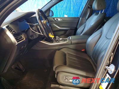 Zdjęcie 7 z 13 samochodu: 2019 BMW X5 XDRIVE40I VIN:5UXCR6C52KLL37721 - miniatura