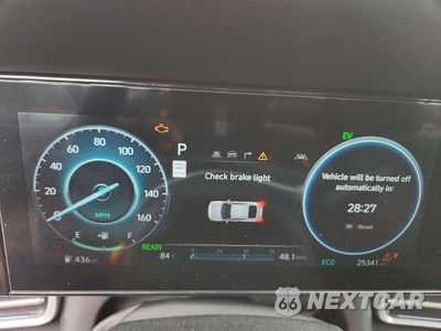 Zdjęcie 9 z 12 samochodu: 2025 HYUNDAI ELANTRA LIMITED VIN:KMHLN4DJ0SU147743 - miniatura
