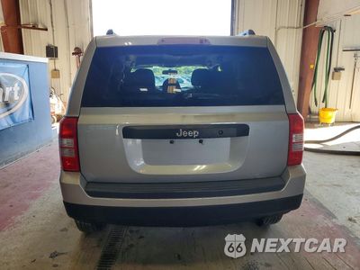 Zdjęcie 6 z 12 samochodu: 2014 JEEP PATRIOT SPORT VIN:1C4NJPBBXED912483 - miniatura