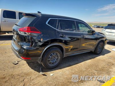 Trzecie zdjęcie samochodu z tyłu: 2018 NISSAN ROGUE S VIN:KNMAT2MT0JP605544 - miniatura
