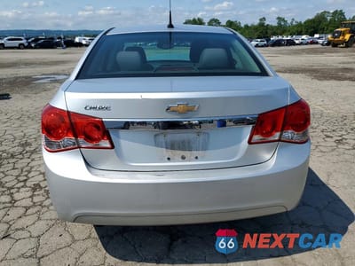 Zdjęcie 6 z 12 samochodu: 2012 CHEVROLET CRUZE LS VIN:1G1PC5SH0C7202587 - miniatura