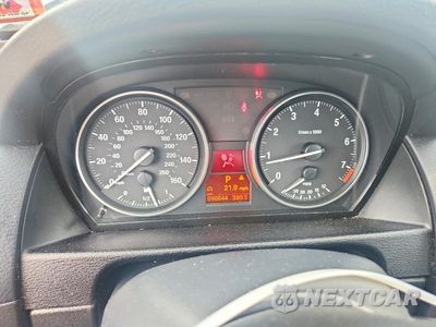 Zdjęcie 9 z 12 samochodu: 2015 BMW X1 XDRIVE28I VIN:WBAVL1C52FVY27470 - miniatura