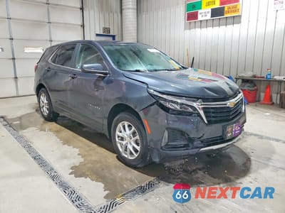 Czwarte zdjęcie samochodu z boku: 2022 CHEVROLET EQUINOX LT VIN:2GNAXUEV5N6136612 - miniatura