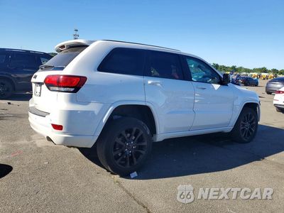 Trzecie zdjęcie samochodu z tyłu: 2021 JEEP GRAND CHEROKEE LAREDO VIN:1C4RJFAG8MC759728 - miniatura