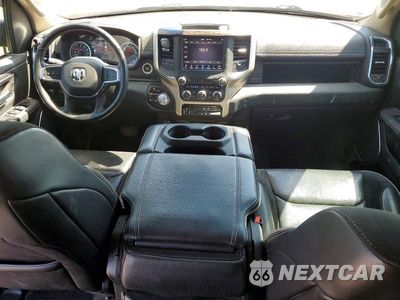 Zdjęcie 8 z 12 samochodu: 2019 RAM 1500 LARAMIE VIN:1C6SRFRT7KN536682 - miniatura