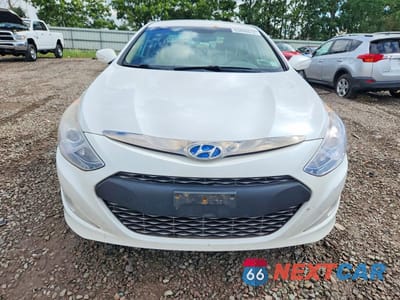 Piąte zdjęcie samochodu w środku: 2015 HYUNDAI SONATA HYBRID BASE VIN:KMHEC4A49FA119945 - miniatura