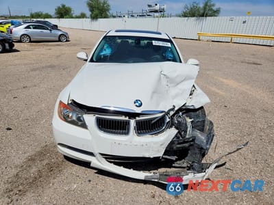 Piąte zdjęcie samochodu w środku: 2008 BMW 328 I SULEV VIN:WBAVC53508FZ88176 - miniatura