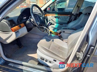 Zdjęcie 7 z 12 samochodu: 2001 BMW 740 IL VIN:WBAGH834X1DP18182 - miniatura