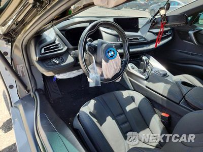 Zdjęcie 8 z 12 samochodu: 2016 BMW I8 VIN:WBY2Z2C59GV675486 - miniatura