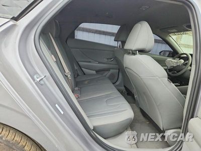 Zdjęcie 10 z 12 samochodu: 2026 HYUNDAI ELANTRA SEL SPORT VIN:KMHLM4DG0TU119126 - miniatura